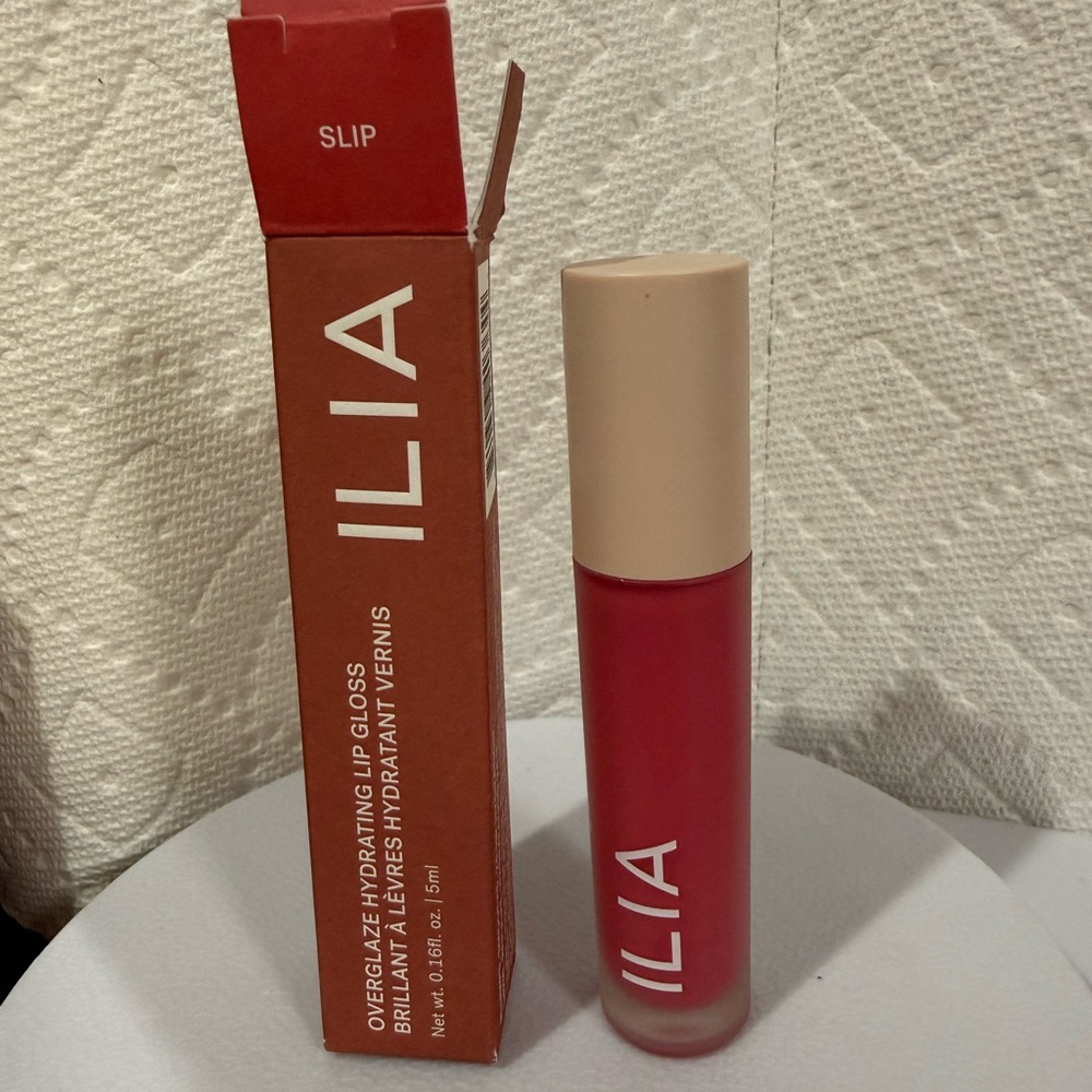 *New Launch* ILIA Overglaze hydrating Lip Gloss - Shade SLIP- BNIB